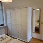 Moselpromenade 5 *