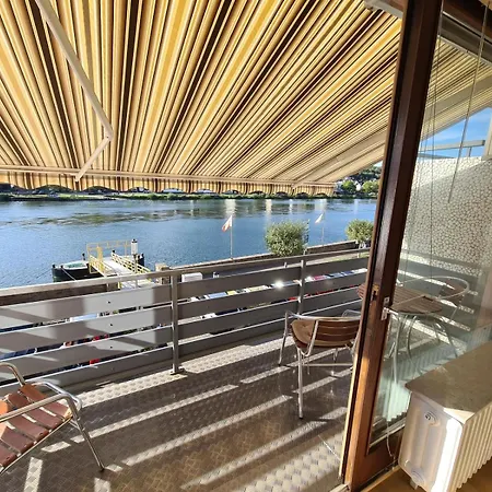 Moselpromenade 5 Appartement Zell