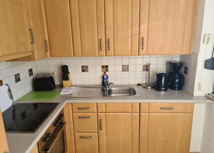 Moselpromenade 5 * Zell